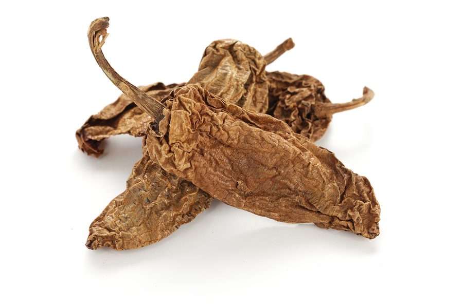 Dried Chipotle Peppers Image